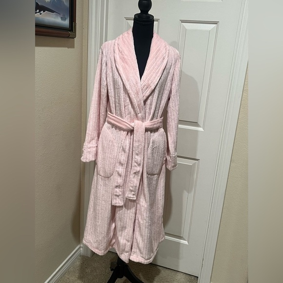 THE VERMONT COUNTRY STORE PINK ROBE SIZE S - Picture 3 of 10